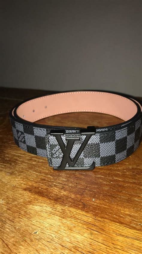 replica Louis Vuitton belt